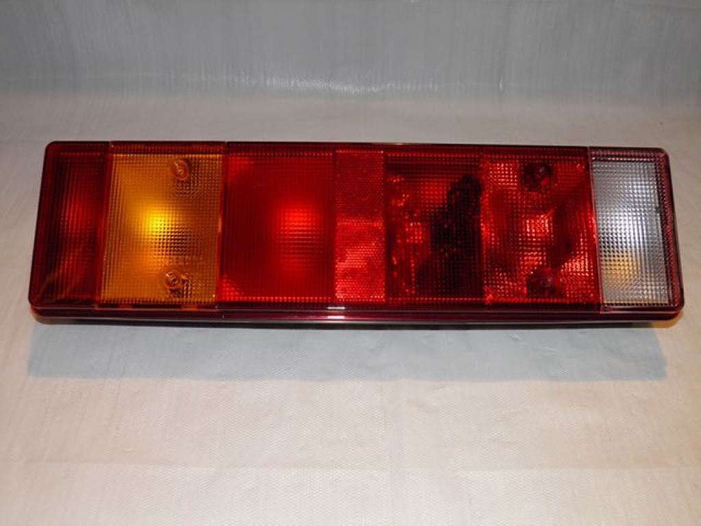 LÁMPA ASSEMBLY7-SEG.RIGHT KÁBEL NÉLKÜL 0030