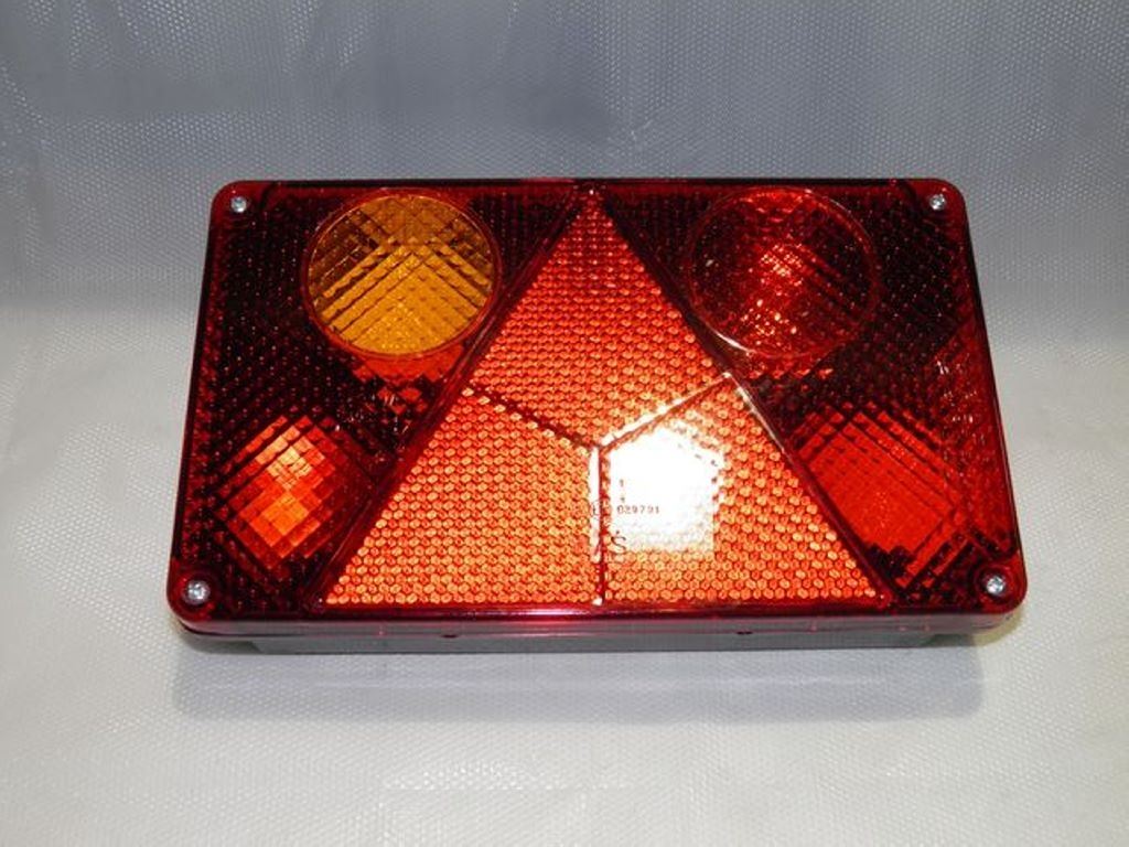 LÁMPA KÉSZLET .W21L Z SWIATLEM P/M