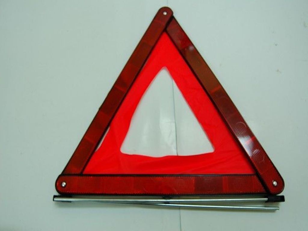 TROJKAT OSTRZEGAWCZY