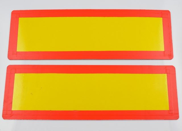 KIEMELJE A TÁBLÁT. VONTATÓK 120X380 KÉSZLET 2DB