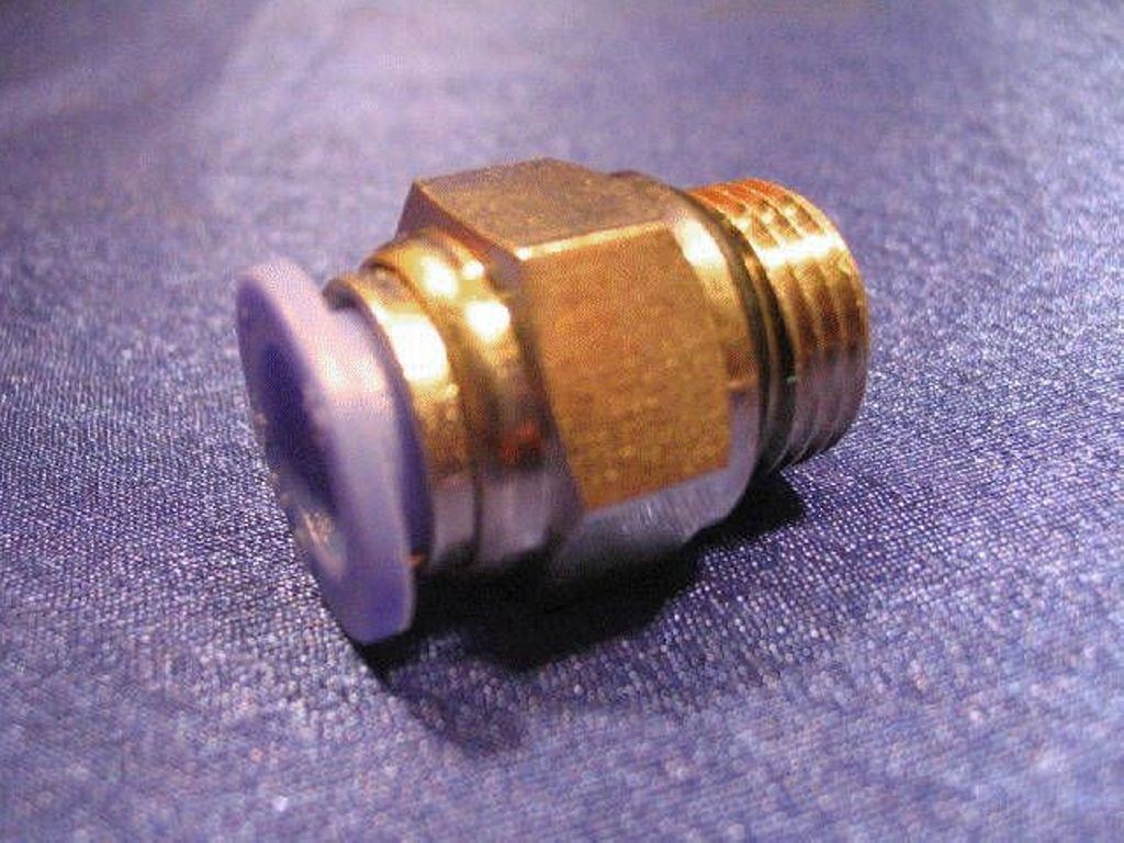 CSŐTOLDÓ MM10 M16X1,5