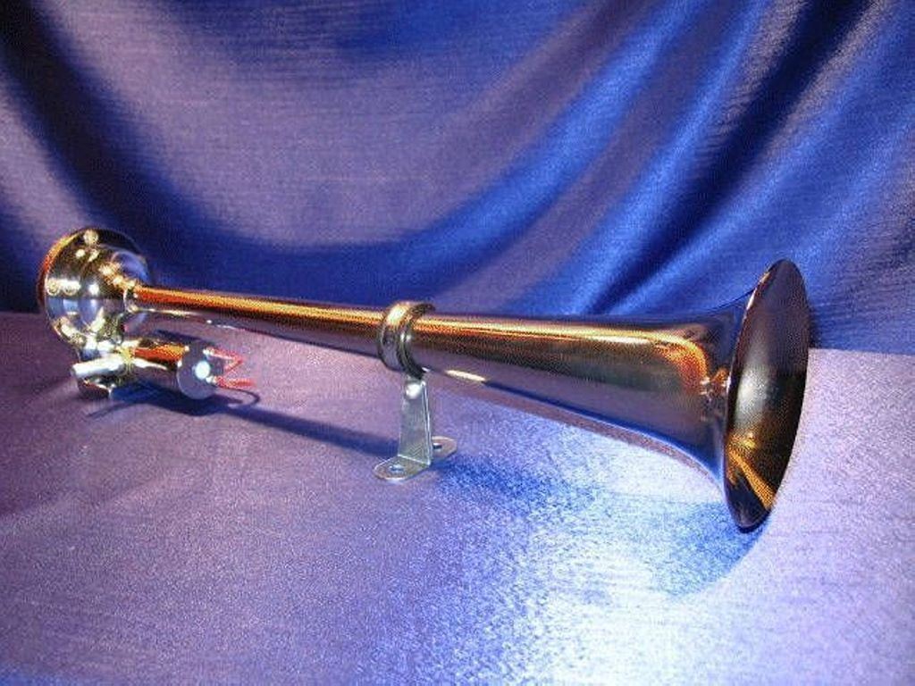 PNEUM JEL. TROMBITA 38CM KEREK JGB206