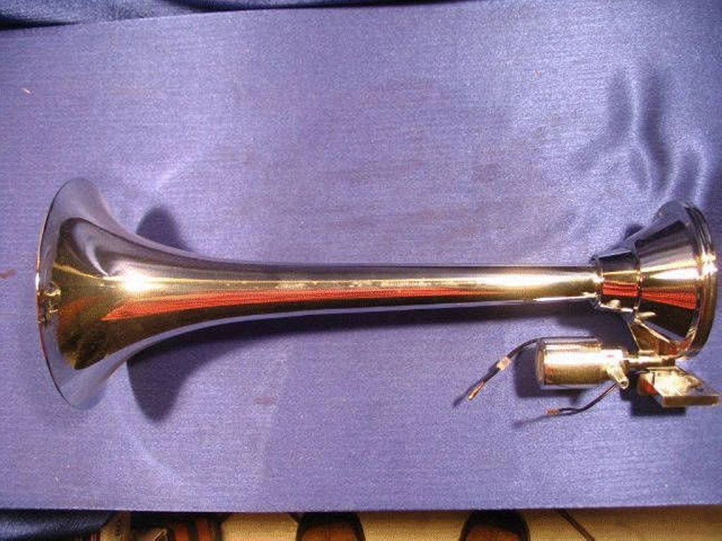 SYGNAL PNEUM.TRABKA OKRAGLY DL.30CM JGB