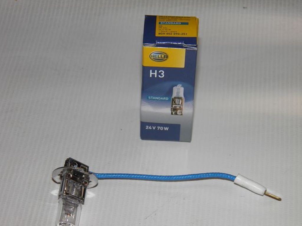 ZAROWKA 24V H3 70W
