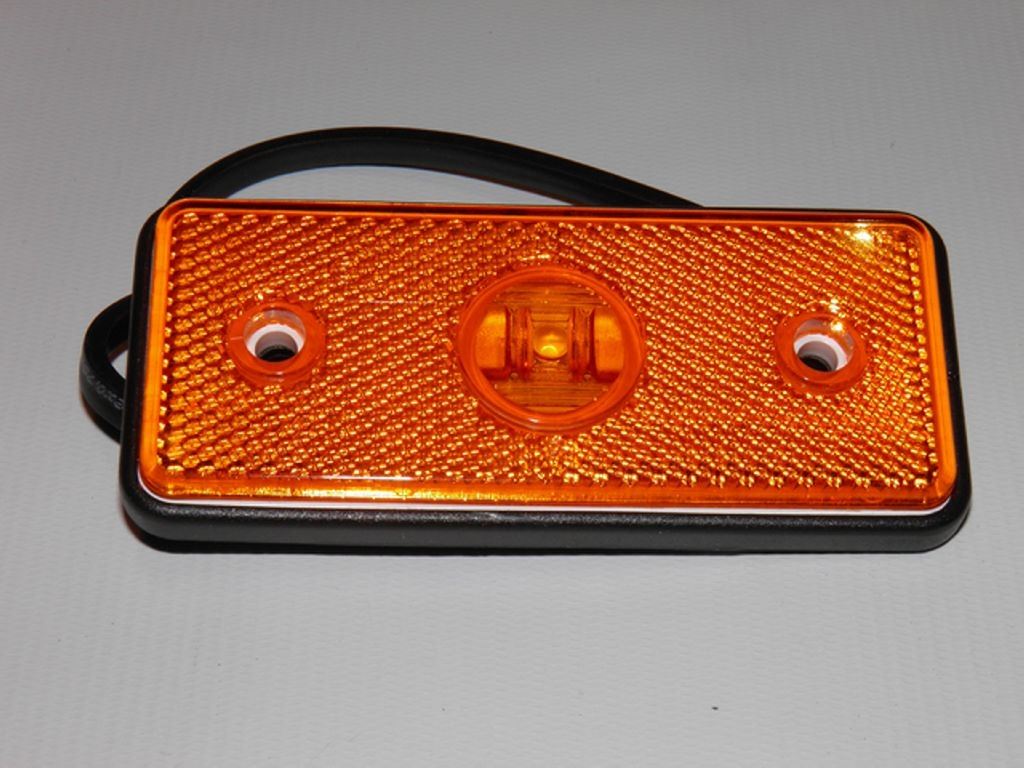 SZÉLESSÉG, HELYZET, POZÍCIÓJELZŐ LÁMPA. LED SÁRGA