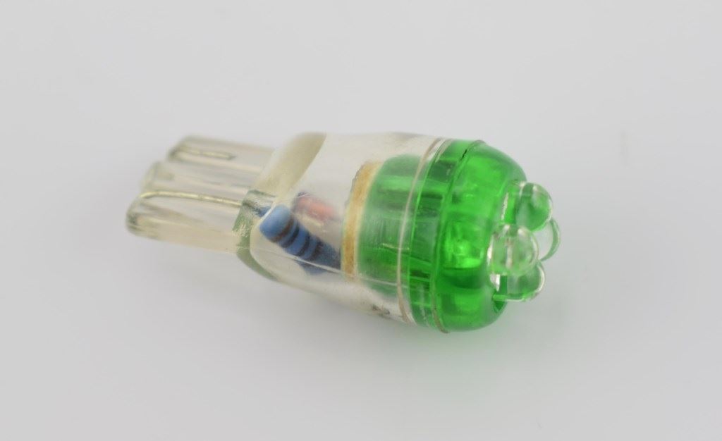 ZAROWKA 24V LED T10 4XLED ZIELONA