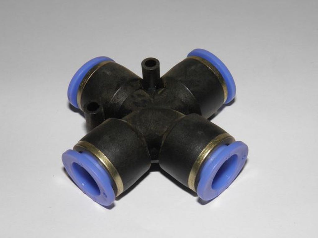 CSŐTOLDÓ MM12 CZWORNIK