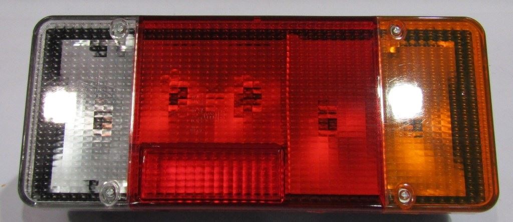 LAMPA ZESP.IVECO ST/TYP PRAWA BIALA