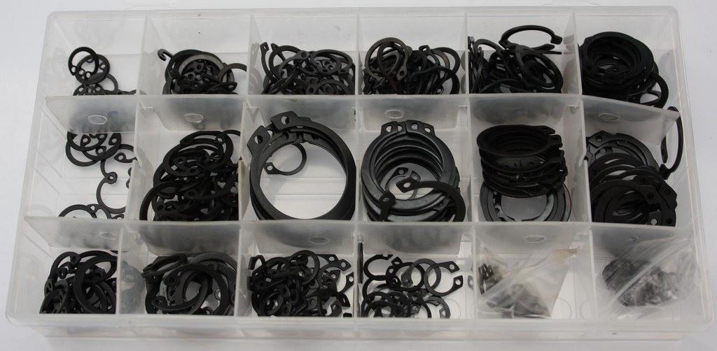 KPL.PIERSCIENI SEGERA 300 SZT