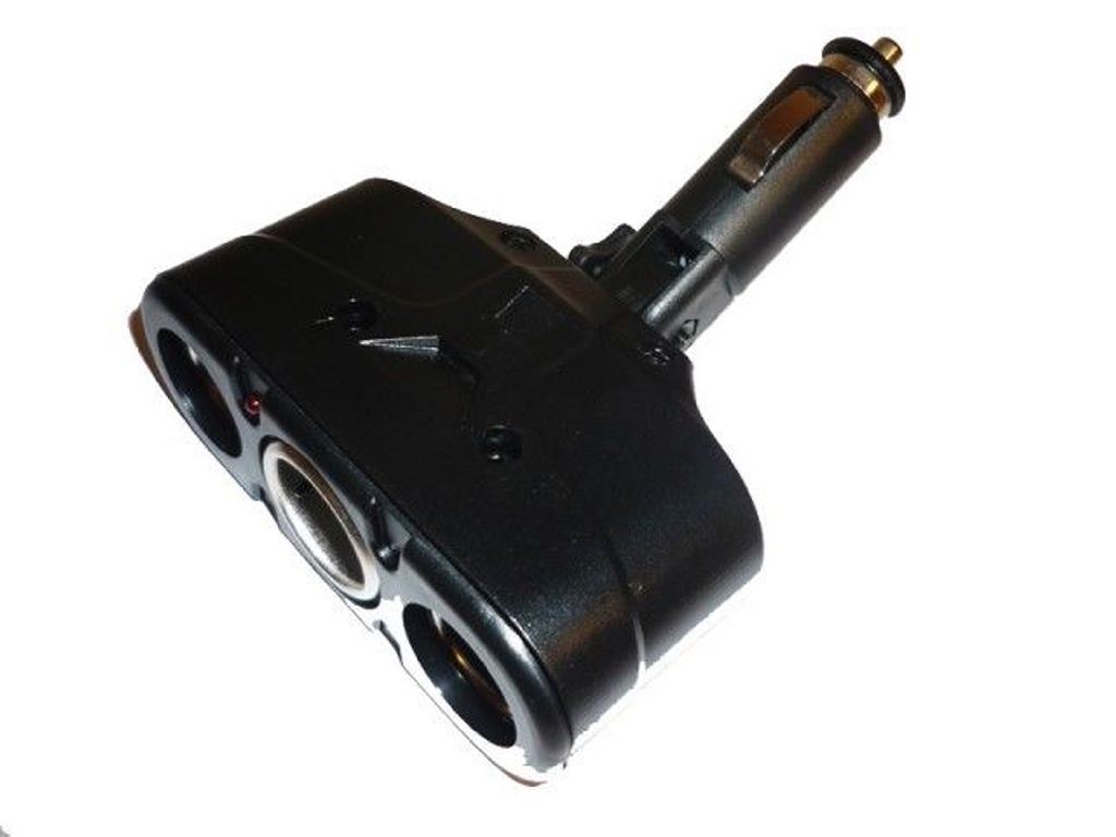 SZIVARGYÚJTÓ ELOSZTÓ 3 CSATLAKOZÓ