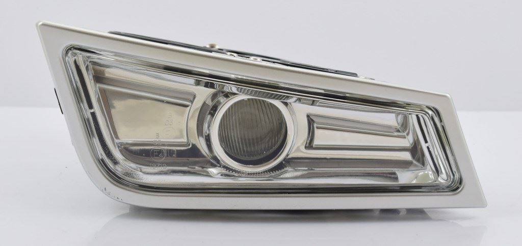 HALOGÉN VOLVO FH12 2008 UTÁN JOBB N.TYP