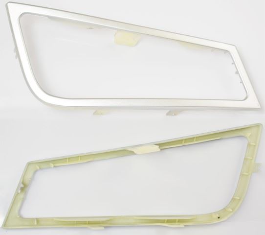 RAMKA HALOGENU VOLVO FH12 N.TYP PO 2008