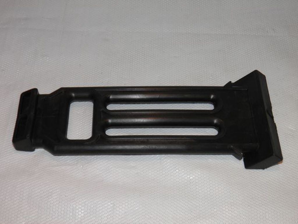 CSATLAKOZÓ KIEGÉSZÍTŐ VOLVO FM/FH SZÉLES