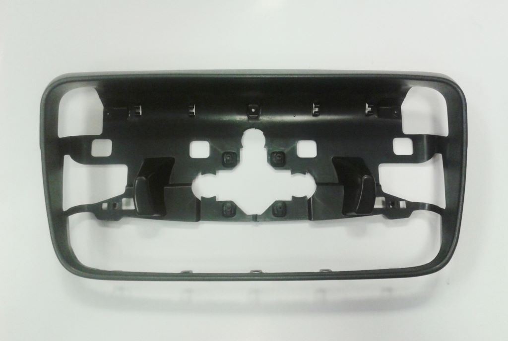 KORPUS LUSTRA VOLVO FH N/T PRAWY (RAMKA)