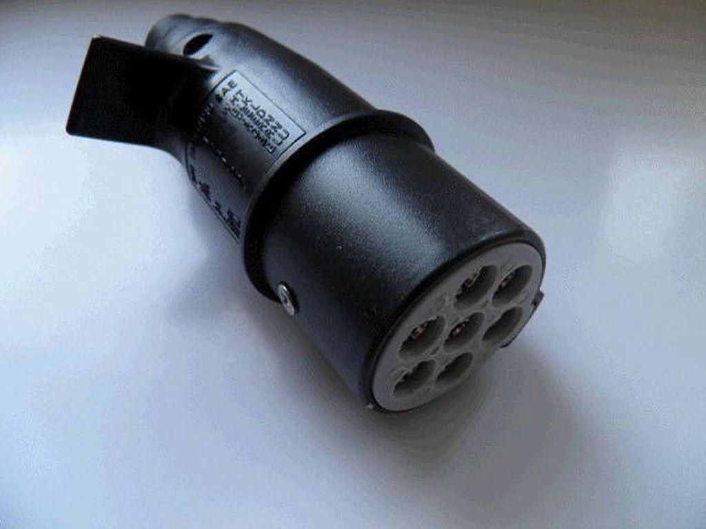 WTYCZKA ELEKTR.EURO PLAST.-S- Z BOLCEM