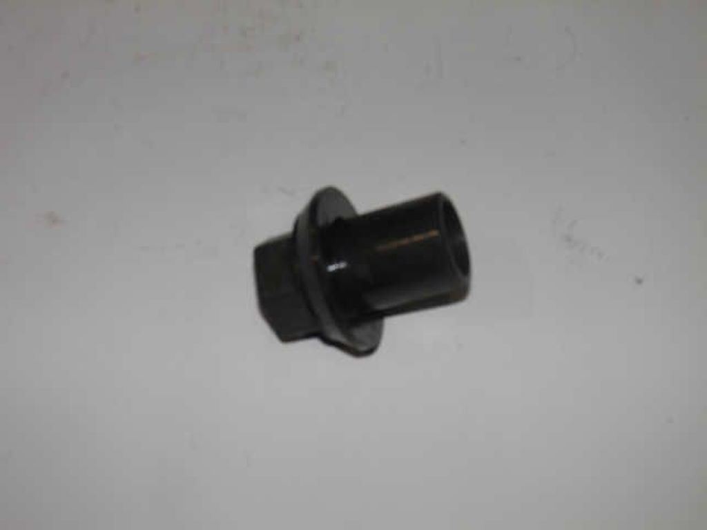 NAKRETKA KOLA M22X1,5 DO FELG ALUM.TYL