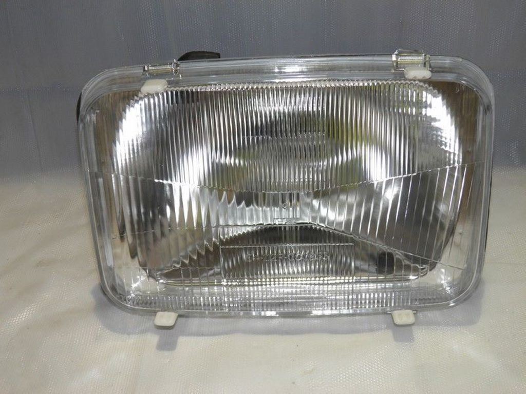 FÉNYSZÓRÓ VOLVO FH12/16 2000R N/TYP -TÓL