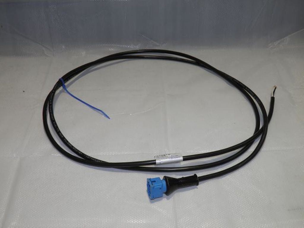 WTYCZKA ELEKTR.LAMPY OBRYS.Z KABLEM 2M