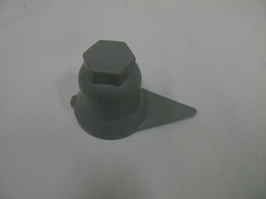 OSLONA SZPILKI KOLA S-32 PLAST.SZARA