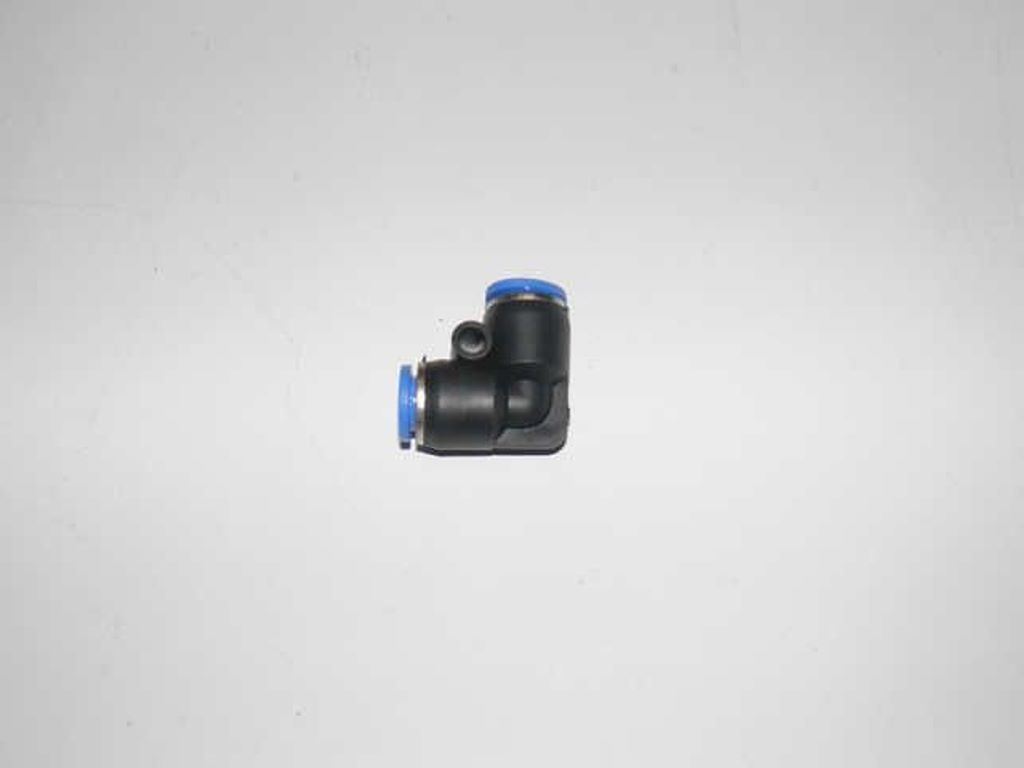 CSŐTOLDÓ MM8 KÖNYÖK