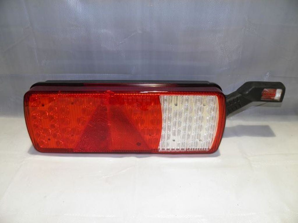 LÁMPA ASSEMBLY6-SEG.LED JOBB