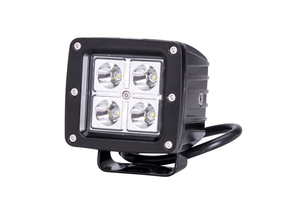 NÉGYZET ALAKÚ LED MUNKALÁMPA 4LED CREE