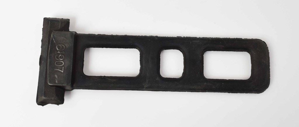 GUMI CSATLAKOZÓ KIEGÉSZÍTŐ SCANIA 124