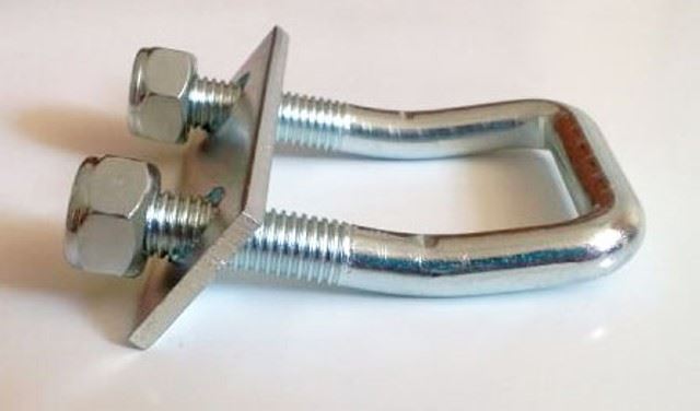 UCHWYT PODLOGOWY U 90MM KPL.ZAKRZYWIONY