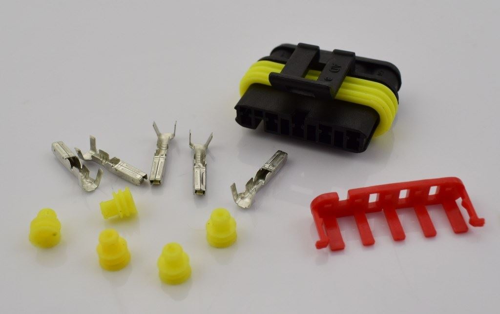 ZLACZE AMP SUPER SEAL 5 PIN