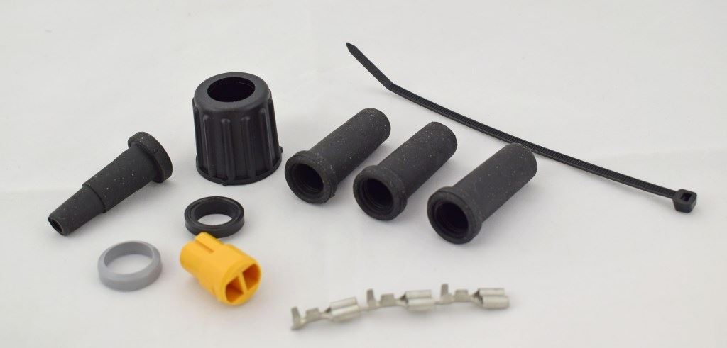 LÁMPACSATLAKOZÓ.SÁRGA