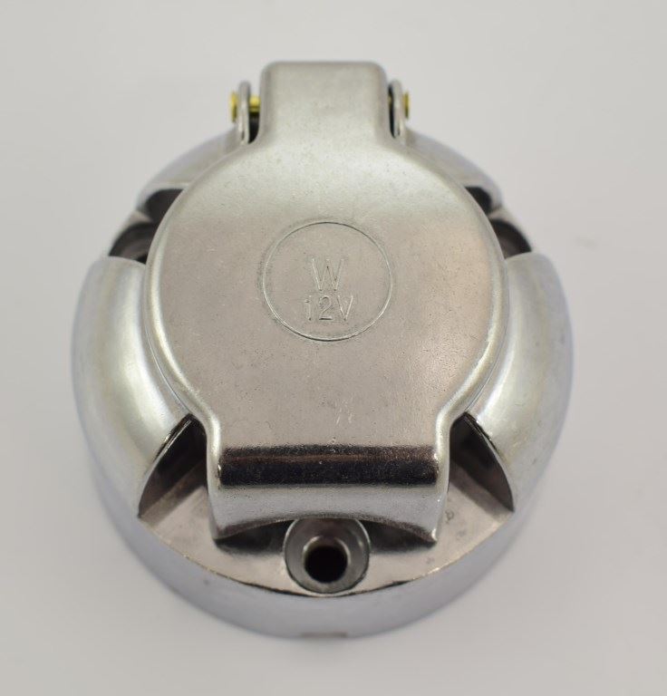 GNIAZDO 7-POLOWE 12V METAL.