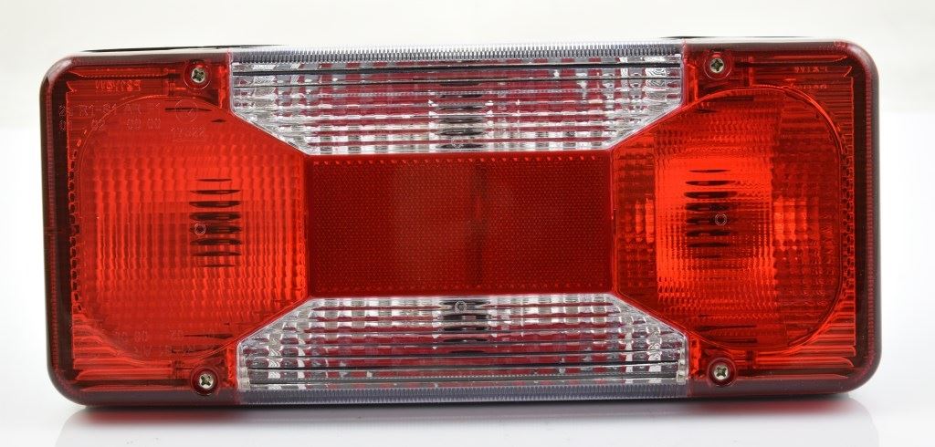 LÁMPA ÖSSZESZERELÉS. IVECO NAPI JOGOK