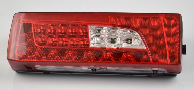 SCANIA CR-R LED-LÁMPA BAL HÁTUL