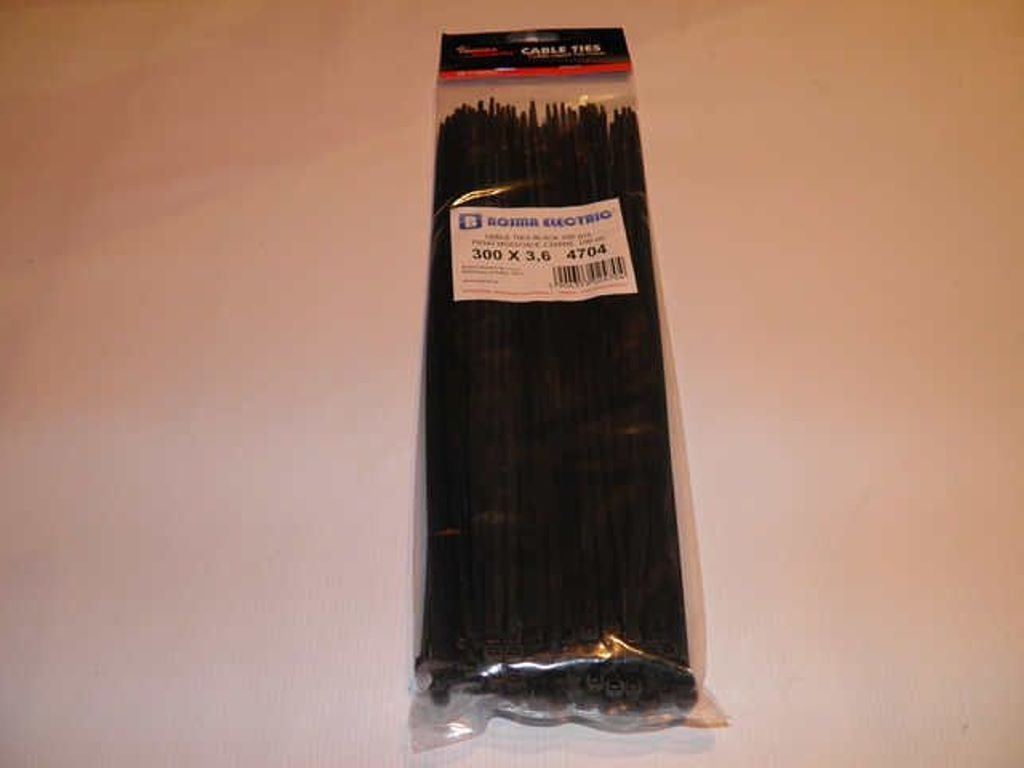 OPASKA PLASTIKOWA 300X3,6 KPL.100S