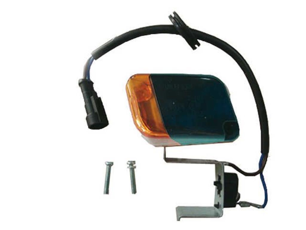 LAMPA IRÁNYJELZŐ IVECO EUROTECH 2006- PRAWA