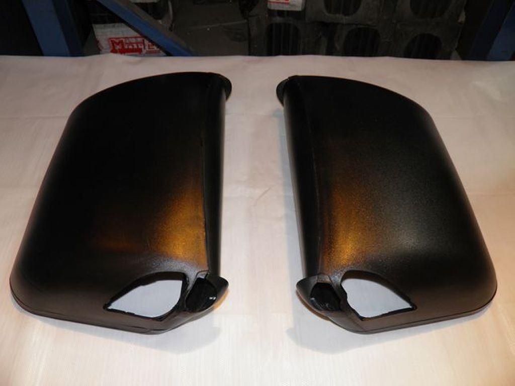 TÜKÖRHÁZ+SCANIA KERET 4 BAL SAROK