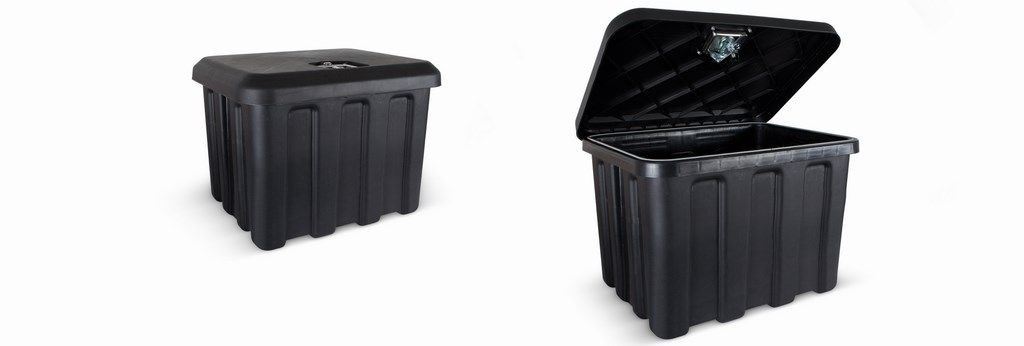 60 LITERES SZERSZÁMOSLÁDA.