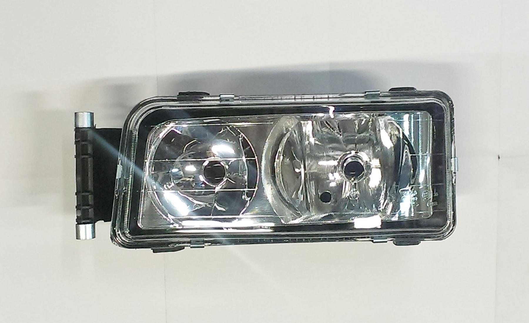 FÉNYSZÓRÓ MAN TGL BAL