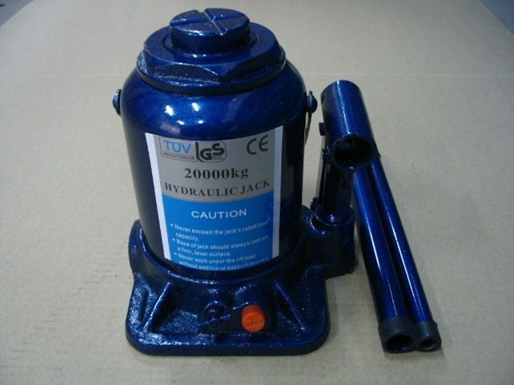 20T ALACSONY HIDRAULIKUS EMELÉS