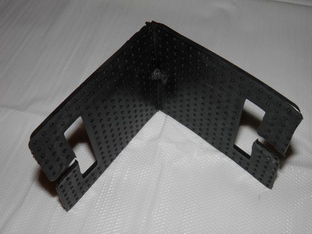 OCHRANIACZ NAROZNY PASA 50MM