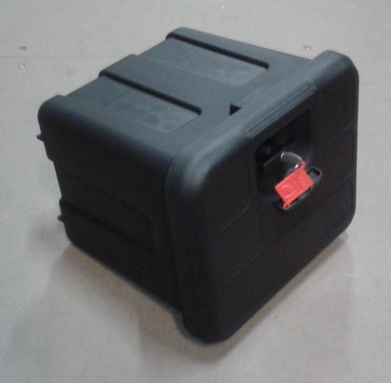 SZERSZÁMOSLÁDA 400LX350WX350H