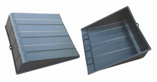 AKUMUL BORÍTÓ. MAN L2000 -2000