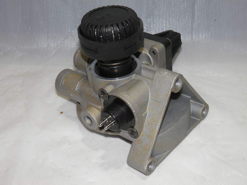 LÉGSZÁRÍTÓ FŰTÉSSEL 12,5BAR