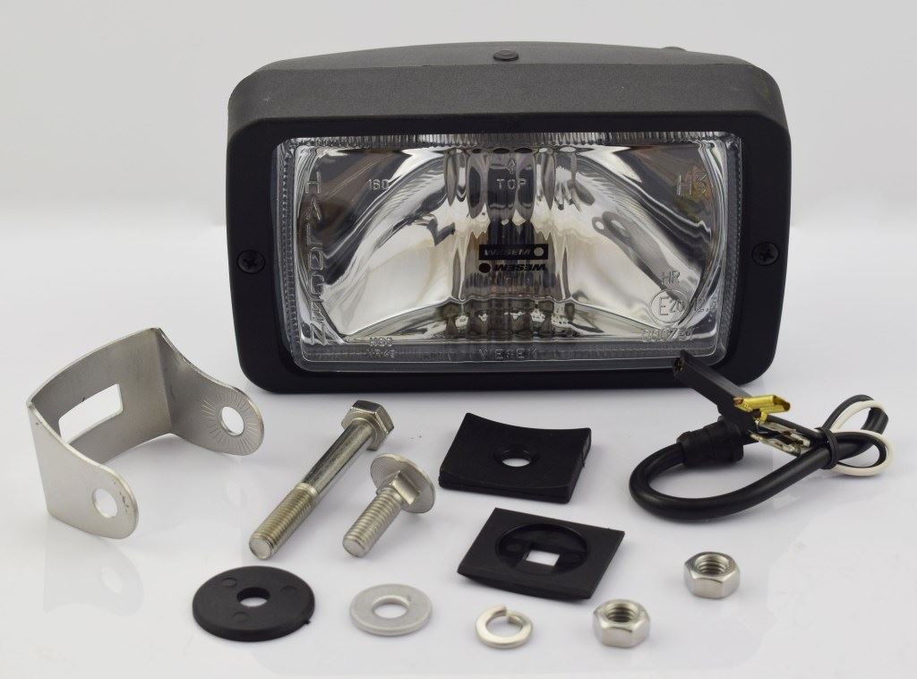 HALOGÉN NAGY HATÓTÁVOLSÁGÚ EGYENES. FEHÉR